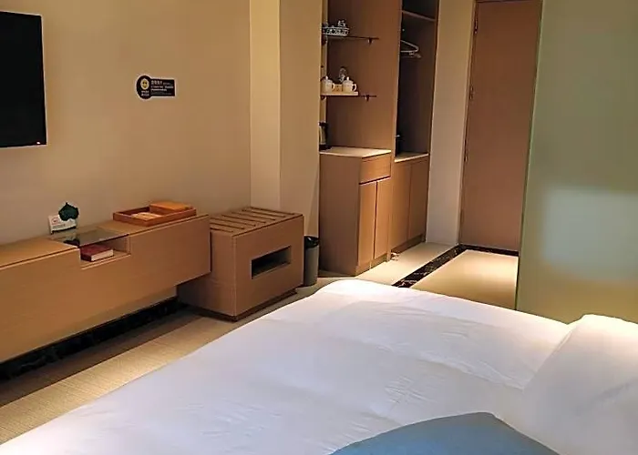 Hotel Pristine02 2*