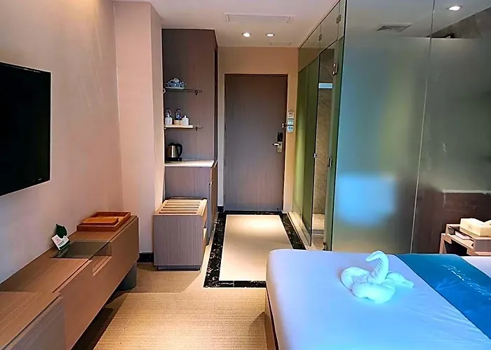 Pristine02 Hotel 2*