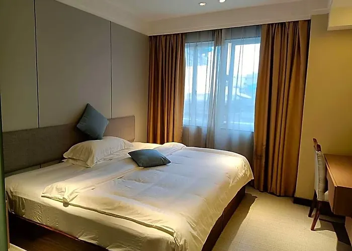 Pristine02 Hotel 2*